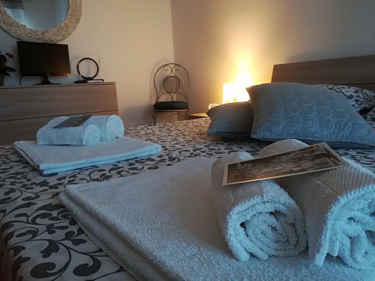 Casa Vacanze Demetra Leilighet Bagheria Eksteriør bilde